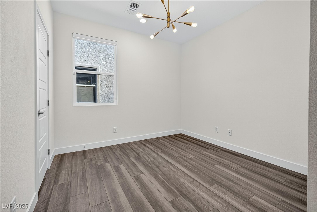 6930 Dandelion Park Avenue Las Vegas NV 89113