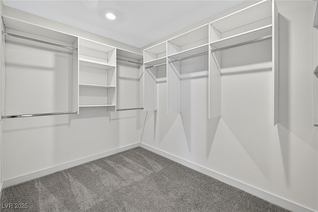 6930 Dandelion Park Avenue Las Vegas NV 89113