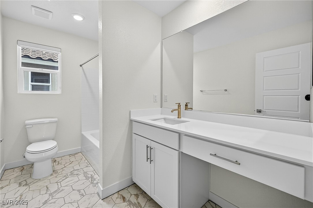 6930 Dandelion Park Avenue Las Vegas NV 89113