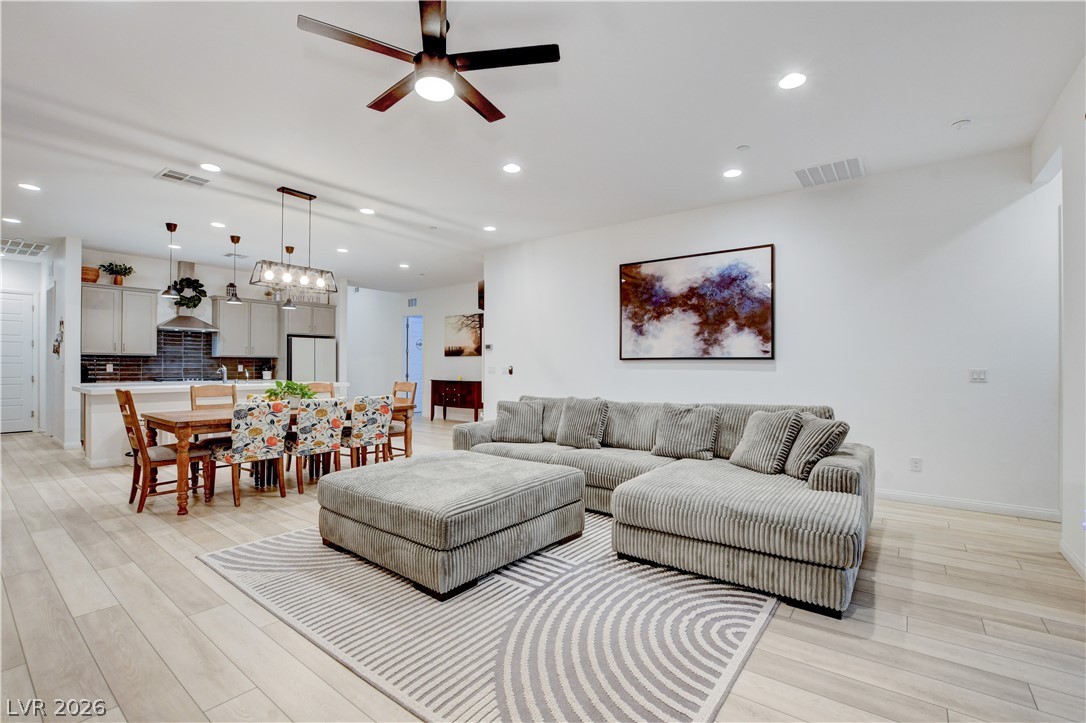 10250 Millholm Avenue Las Vegas NV 89166