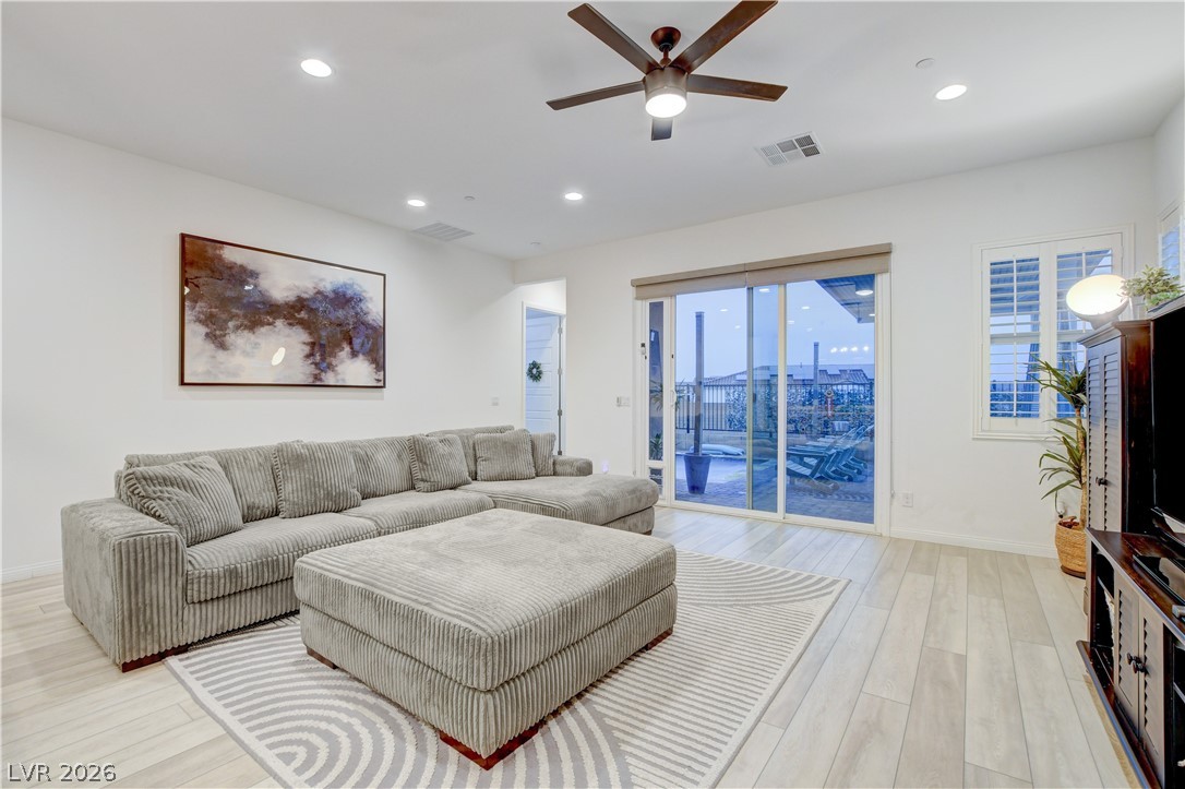 10250 Millholm Avenue Las Vegas NV 89166