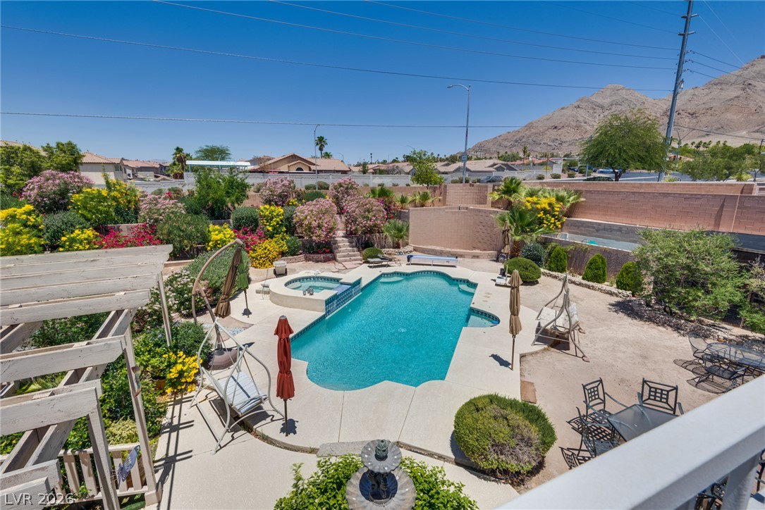 6680 Blue Sapphire Avenue Las Vegas NV 89110