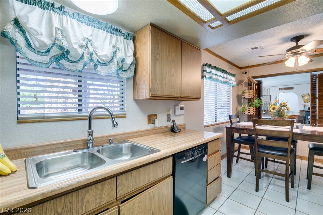 4985 Arizona Avenue Las Vegas NV 89104