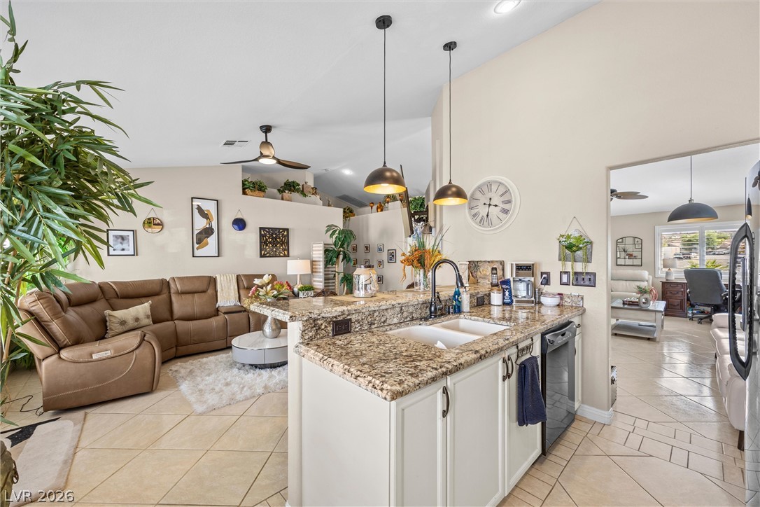 814 Manor Shores Road Henderson NV 89002