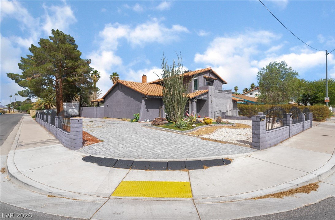 3400 Sioux Way Las Vegas NV 89169