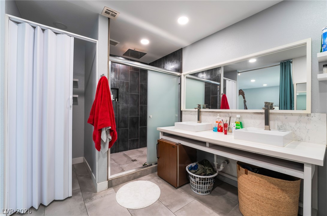 3400 Sioux Way Las Vegas NV 89169