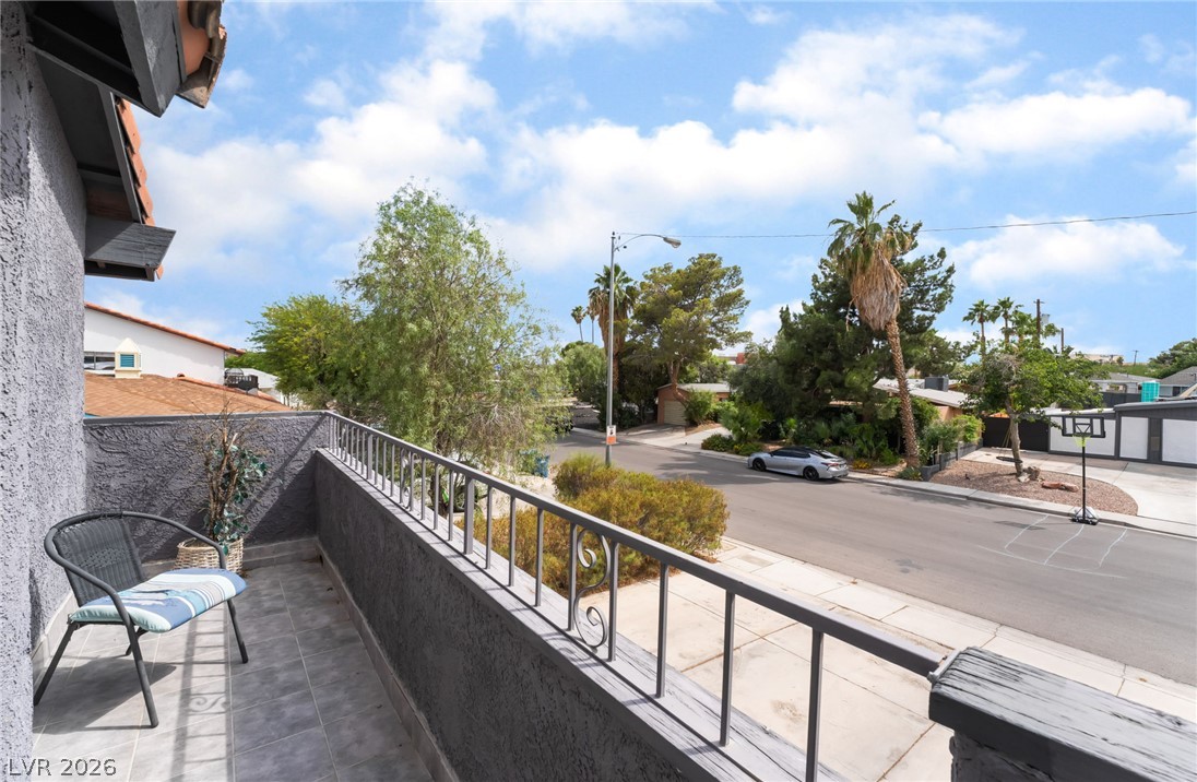 3400 Sioux Way Las Vegas NV 89169