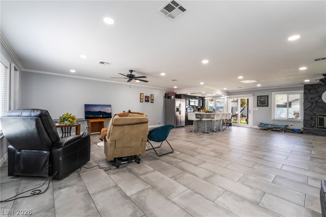 3400 Sioux Way Las Vegas NV 89169