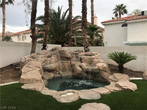 8608 Copper Knoll Avenue Las Vegas NV 89129