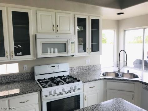 8608 Copper Knoll Avenue Las Vegas NV 89129