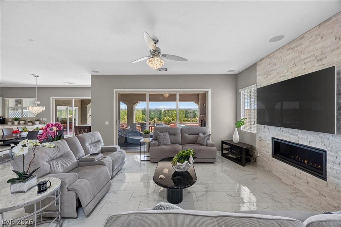 320 Highspring Street Las Vegas NV 89138