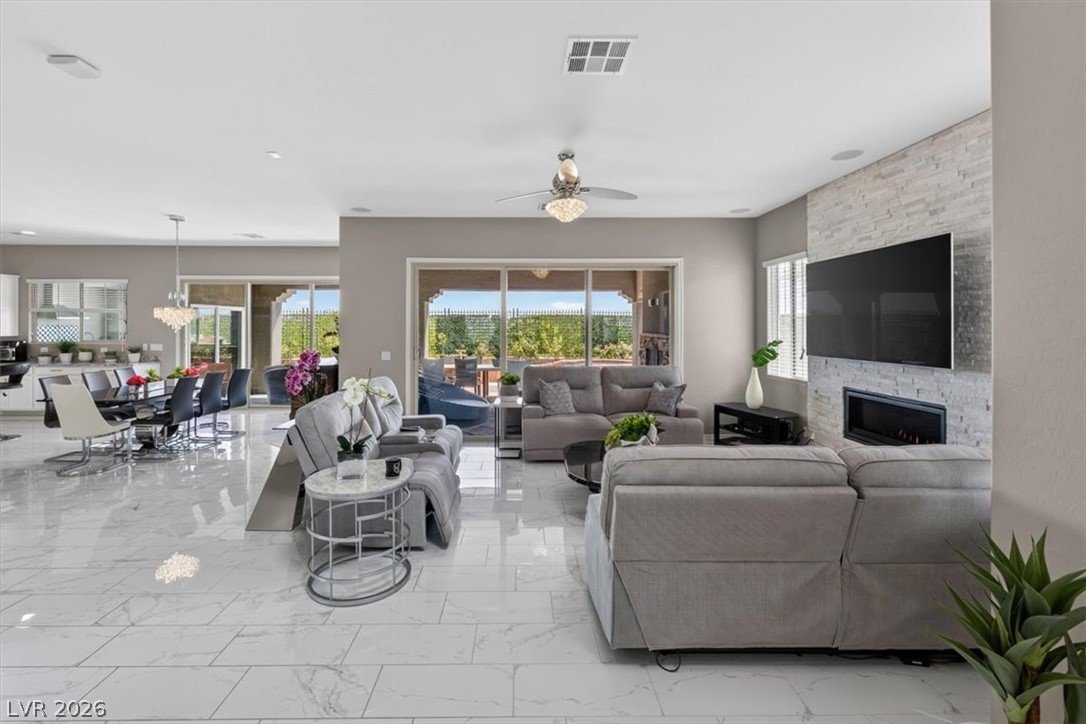 320 Highspring Street Las Vegas NV 89138