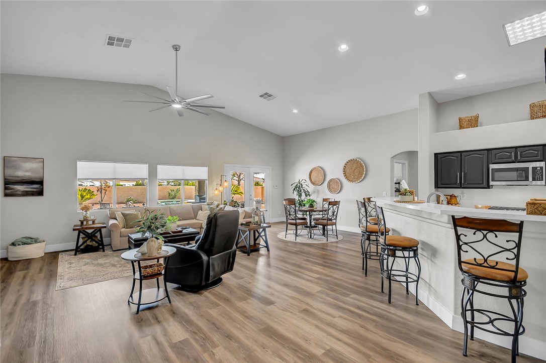 5201 Primrose Flower Avenue Las Vegas NV 89131
