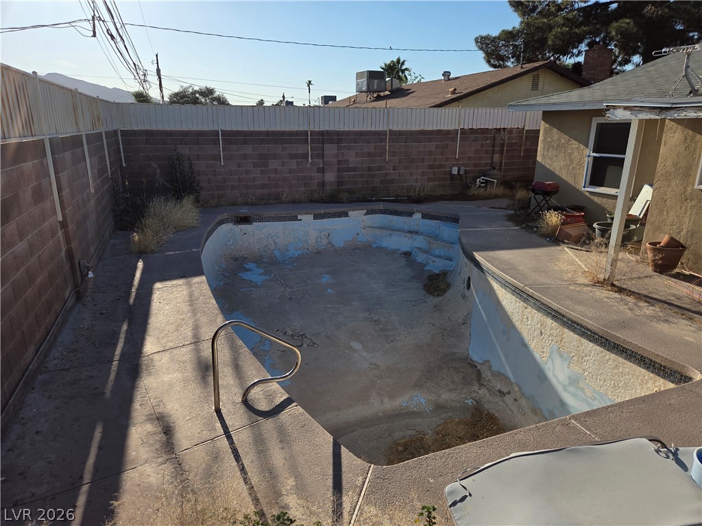 4756 Yuma Avenue Las Vegas NV 89104