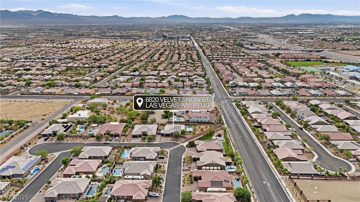 6820 Velvet Snow Street Las Vegas NV 89149