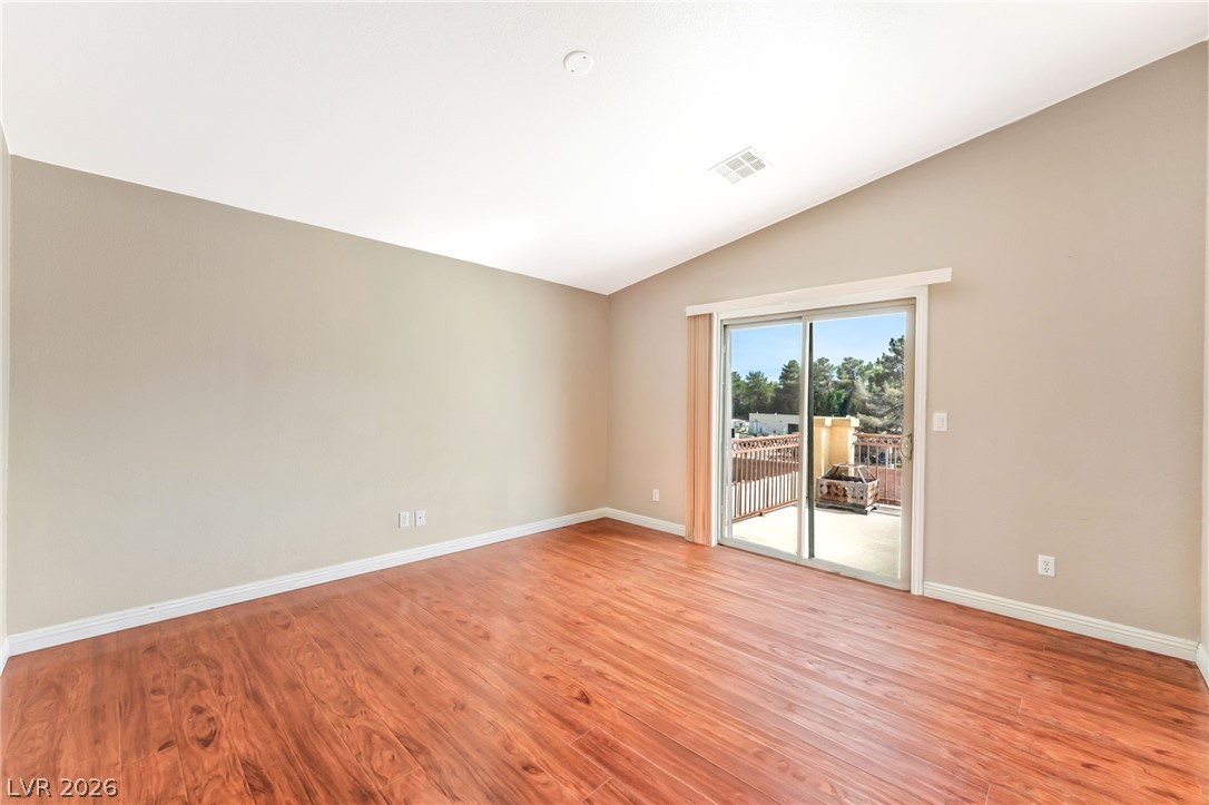 3329 Green Ice Avenue North Las Vegas NV 89081