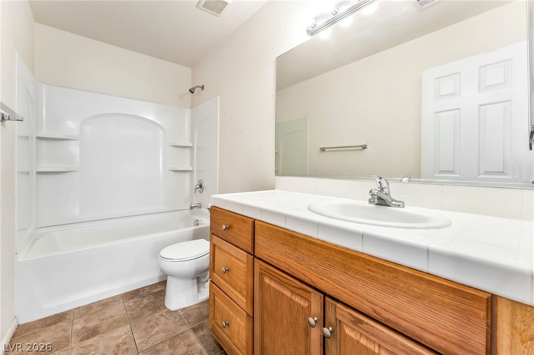 3329 Green Ice Avenue North Las Vegas NV 89081
