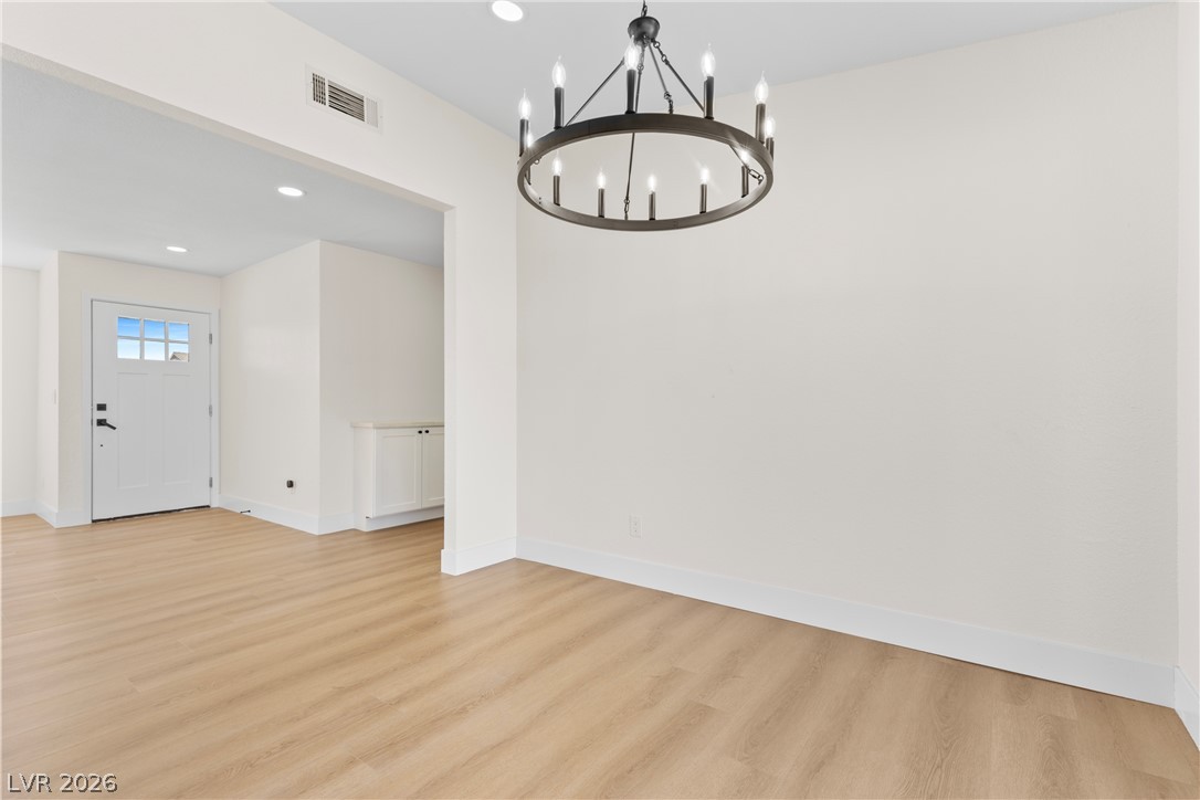 5595 Chestnut Street Las Vegas NV 89119
