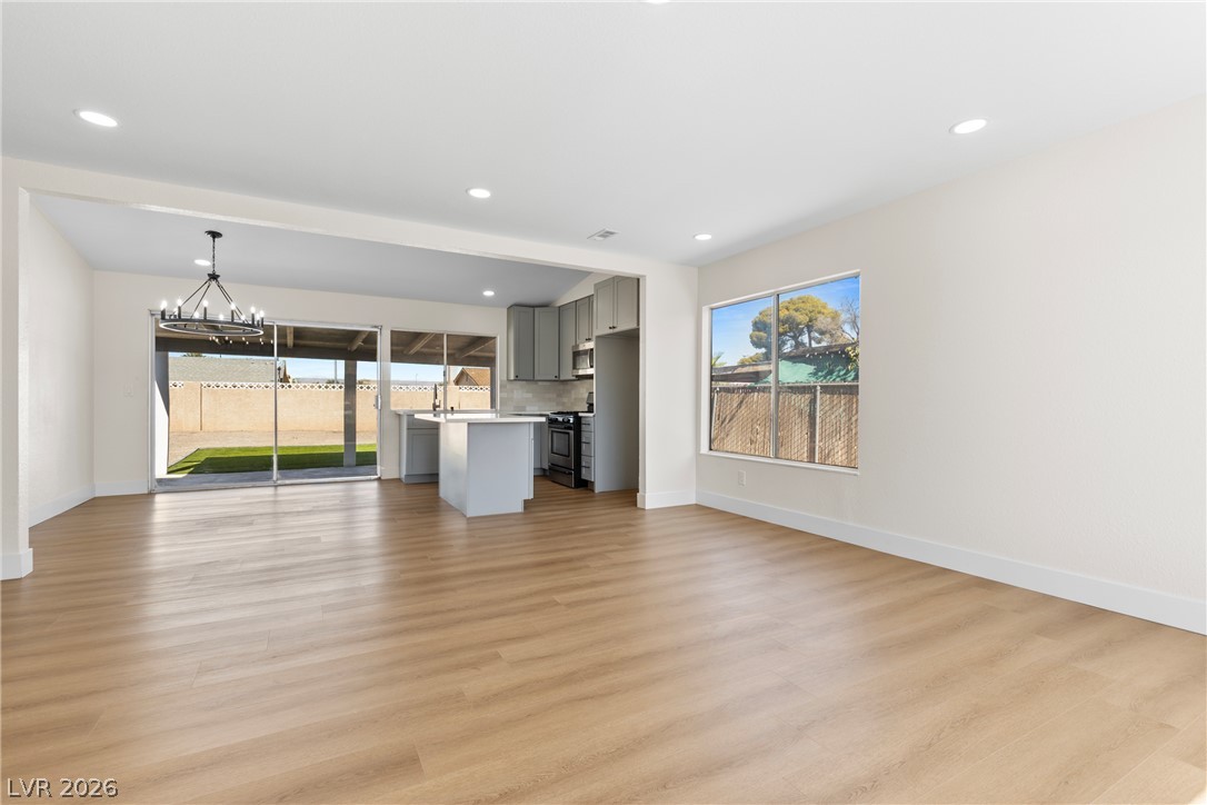 5595 Chestnut Street Las Vegas NV 89119