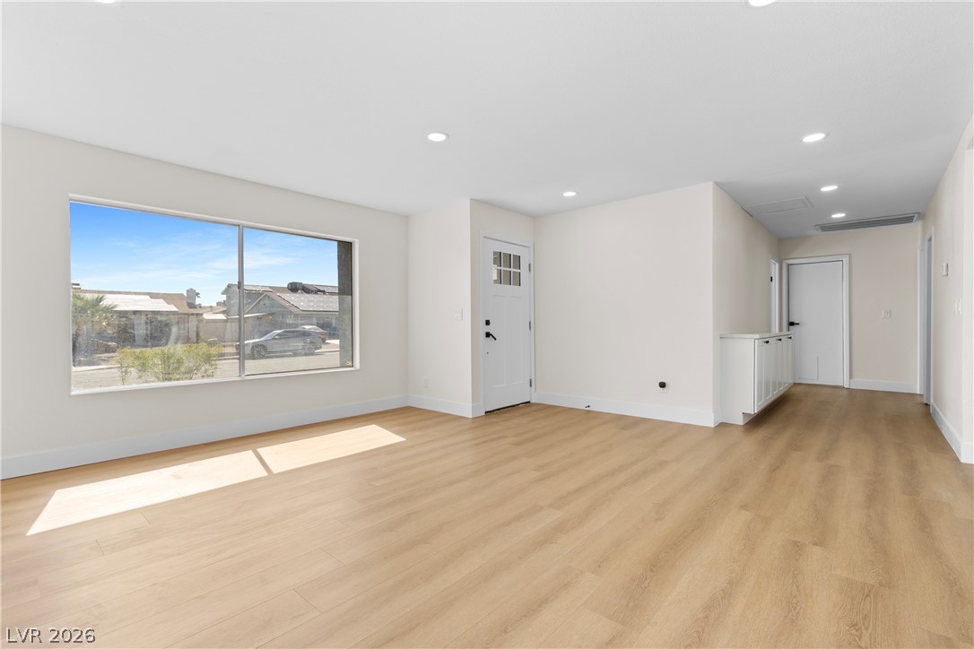 5595 Chestnut Street Las Vegas NV 89119
