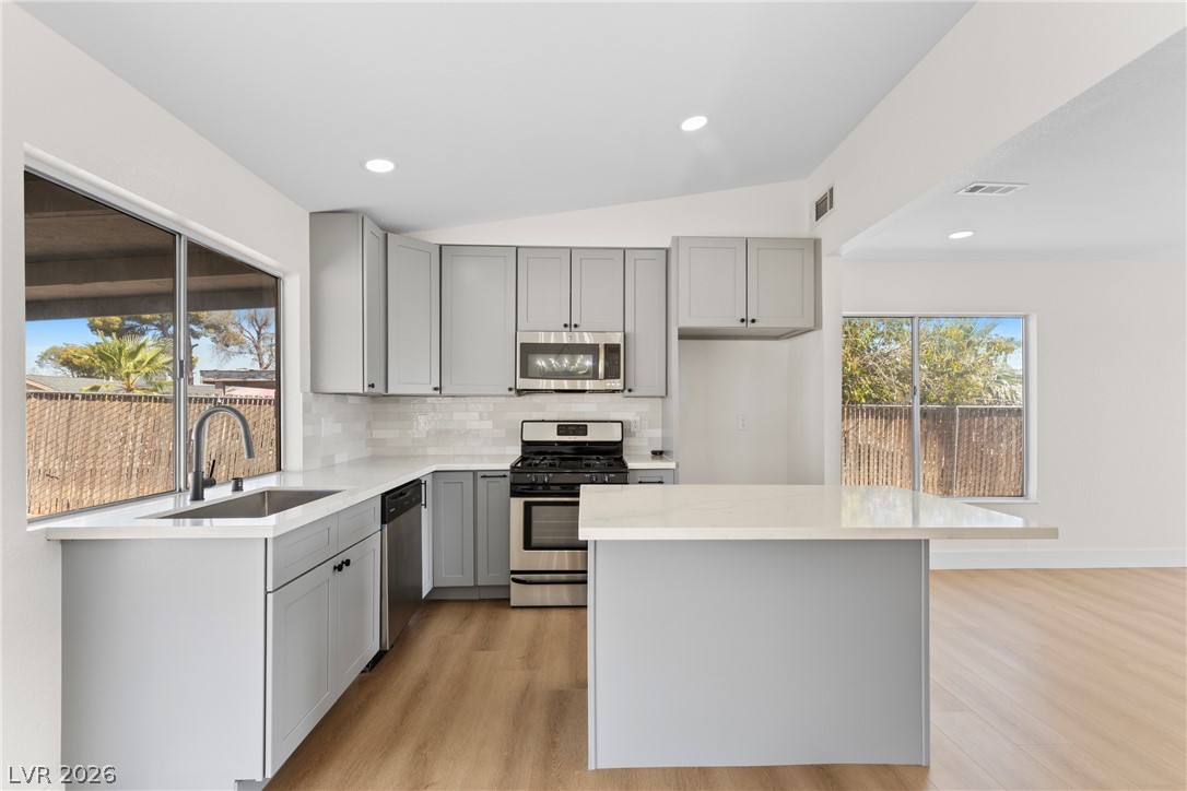 5595 Chestnut Street Las Vegas NV 89119