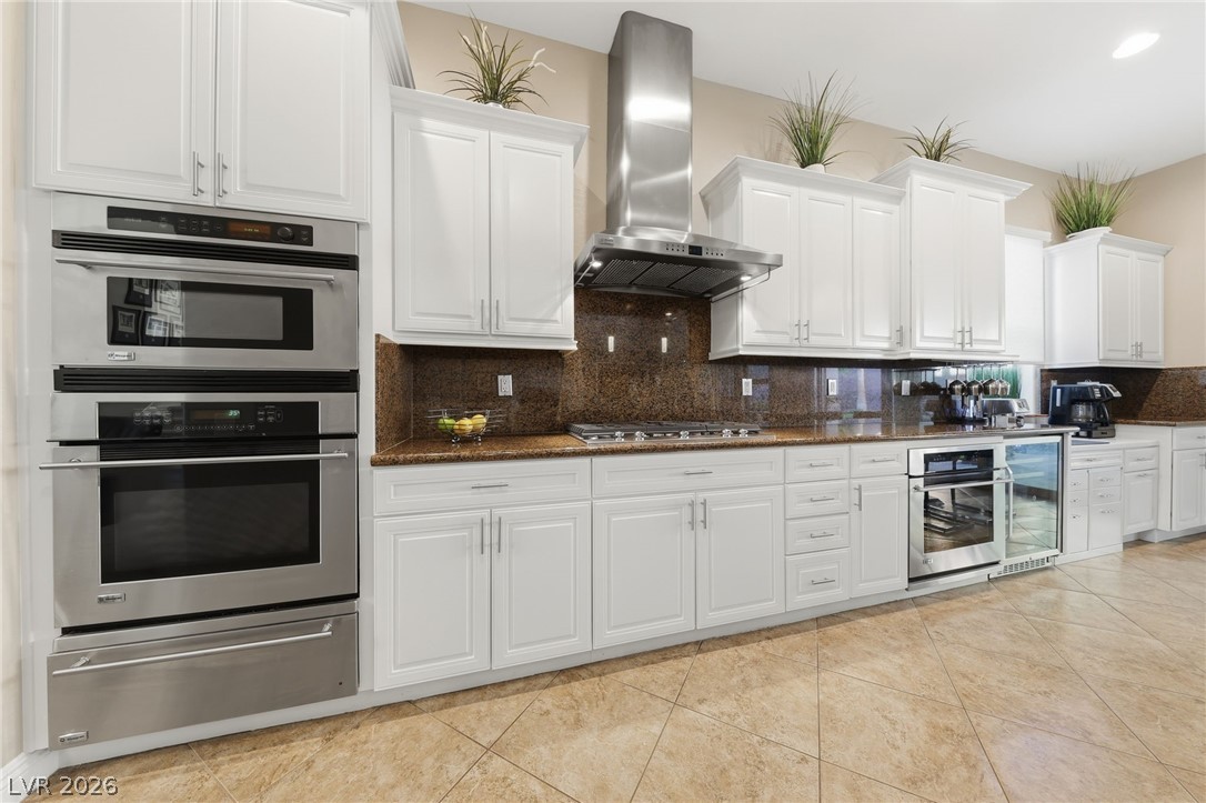 2732 Marie Antoinette Street Henderson NV 89044