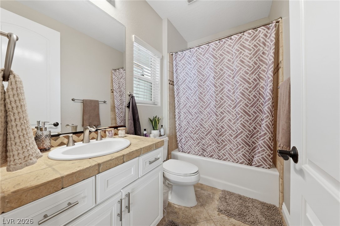 2732 Marie Antoinette Street Henderson NV 89044