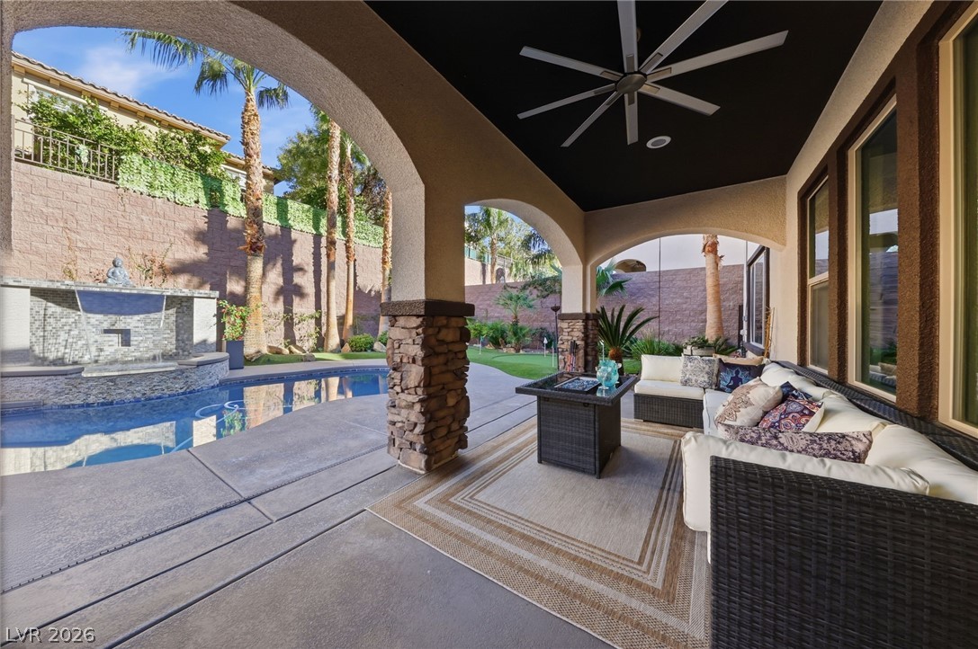 2732 Marie Antoinette Street Henderson NV 89044