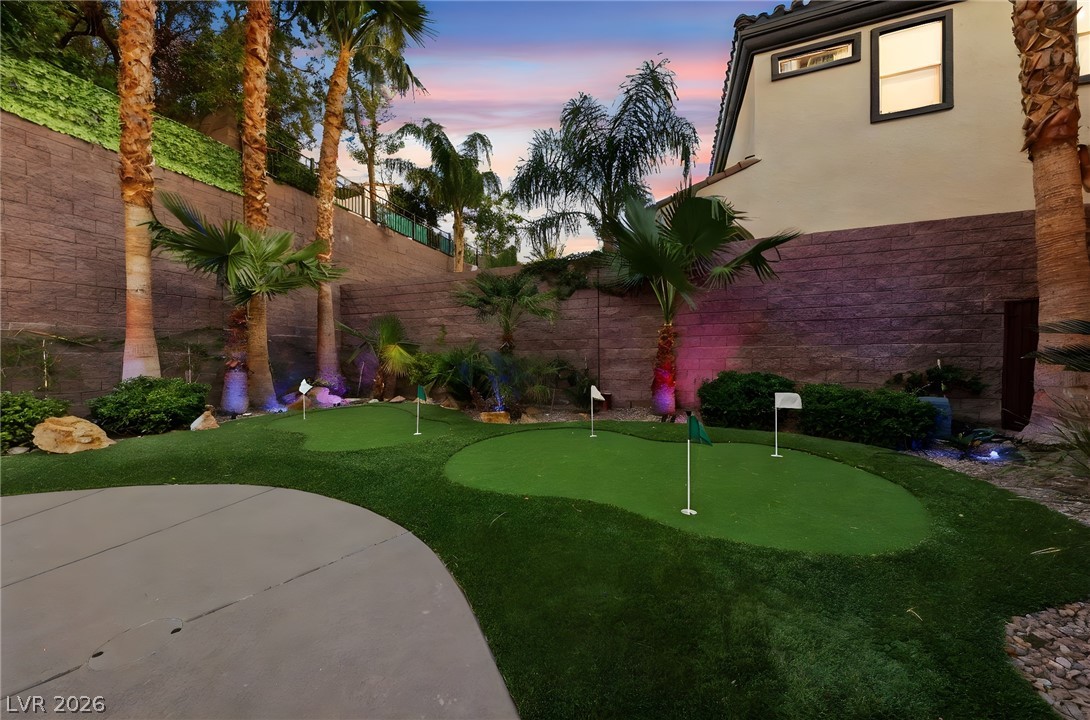 2732 Marie Antoinette Street Henderson NV 89044