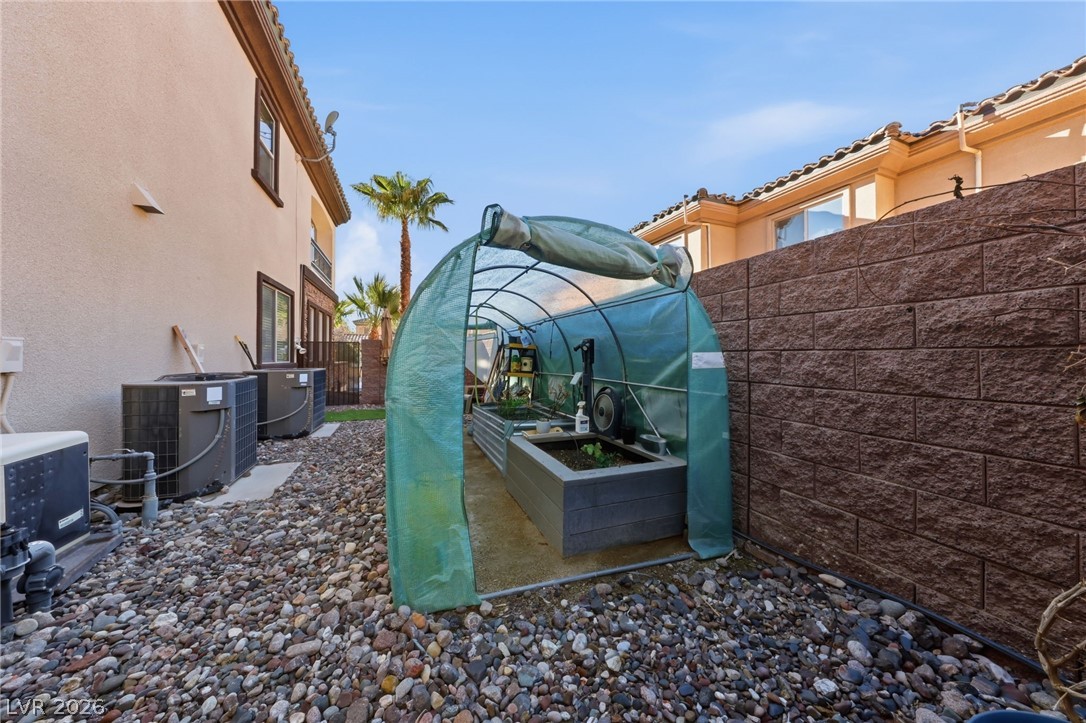2732 Marie Antoinette Street Henderson NV 89044