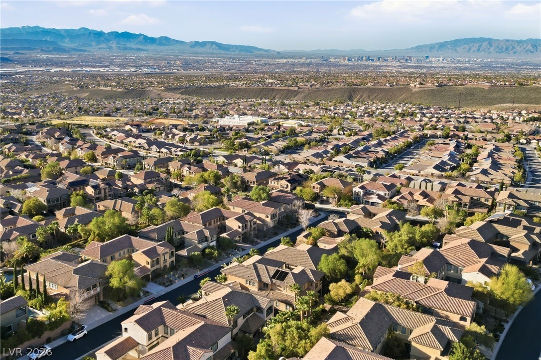 2732 Marie Antoinette Street Henderson NV 89044