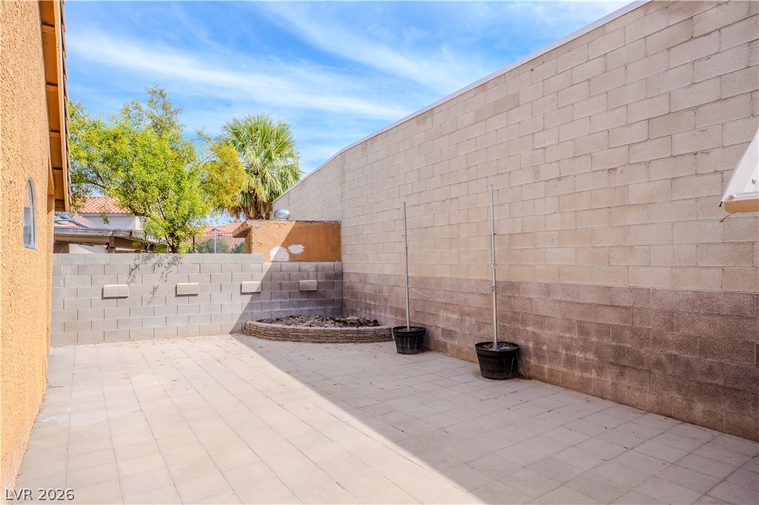 2545 Rising Legend Way Las Vegas NV 89106