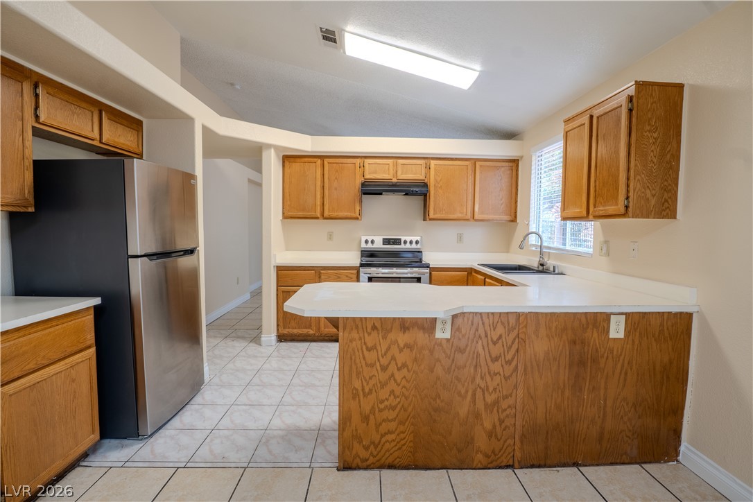 2545 Rising Legend Way Las Vegas NV 89106