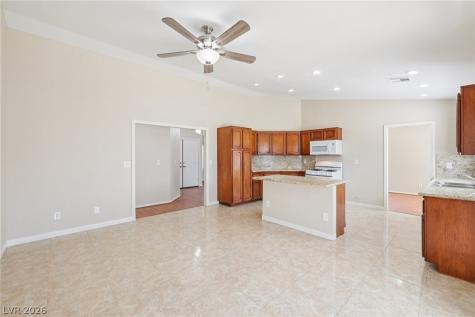 3305 Palmdesert Way Las Vegas NV 89120