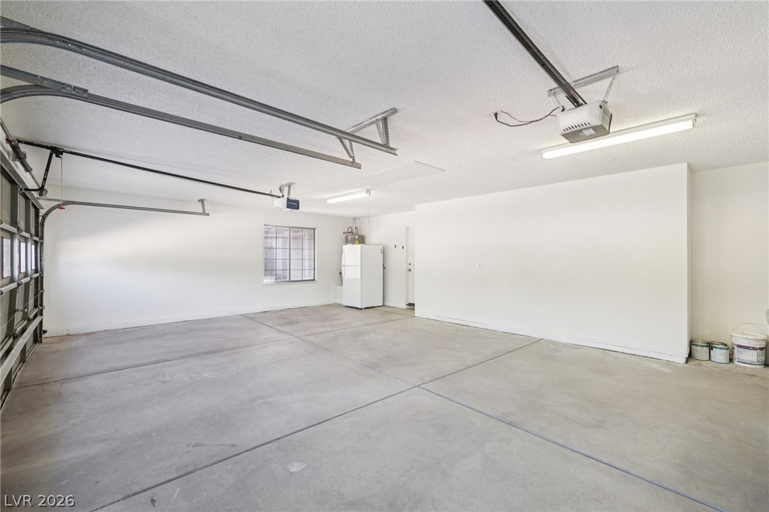 3305 Palmdesert Way Las Vegas NV 89120