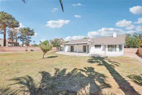 3305 Palmdesert Way Las Vegas NV 89120