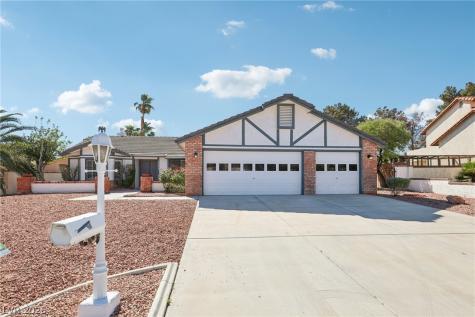 3305 Palmdesert Way Las Vegas NV 89120