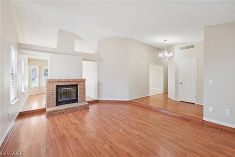 3305 Palmdesert Way Las Vegas NV 89120