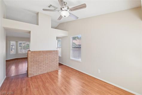 3305 Palmdesert Way Las Vegas NV 89120