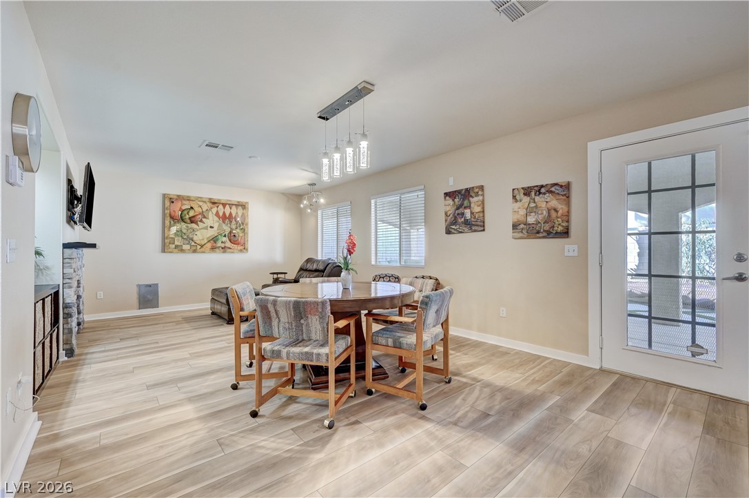 10012 Long Cattle Avenue Las Vegas NV 89117