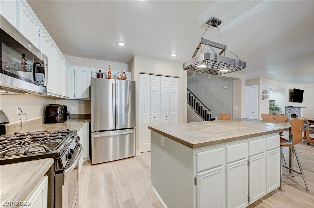 10012 Long Cattle Avenue Las Vegas NV 89117