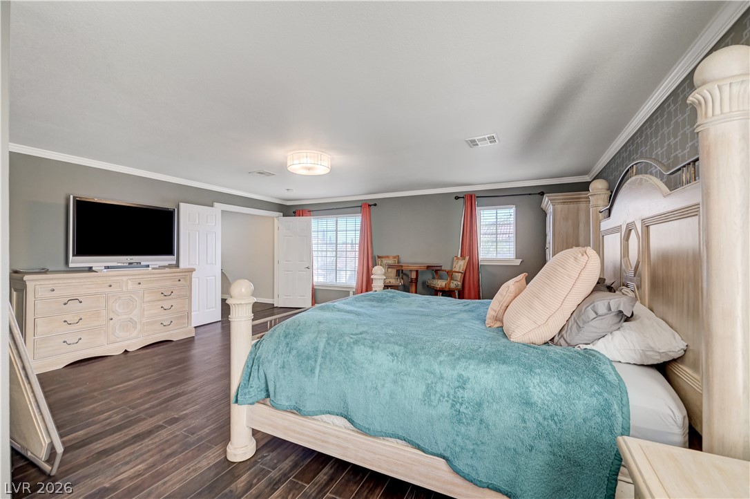 10012 Long Cattle Avenue Las Vegas NV 89117