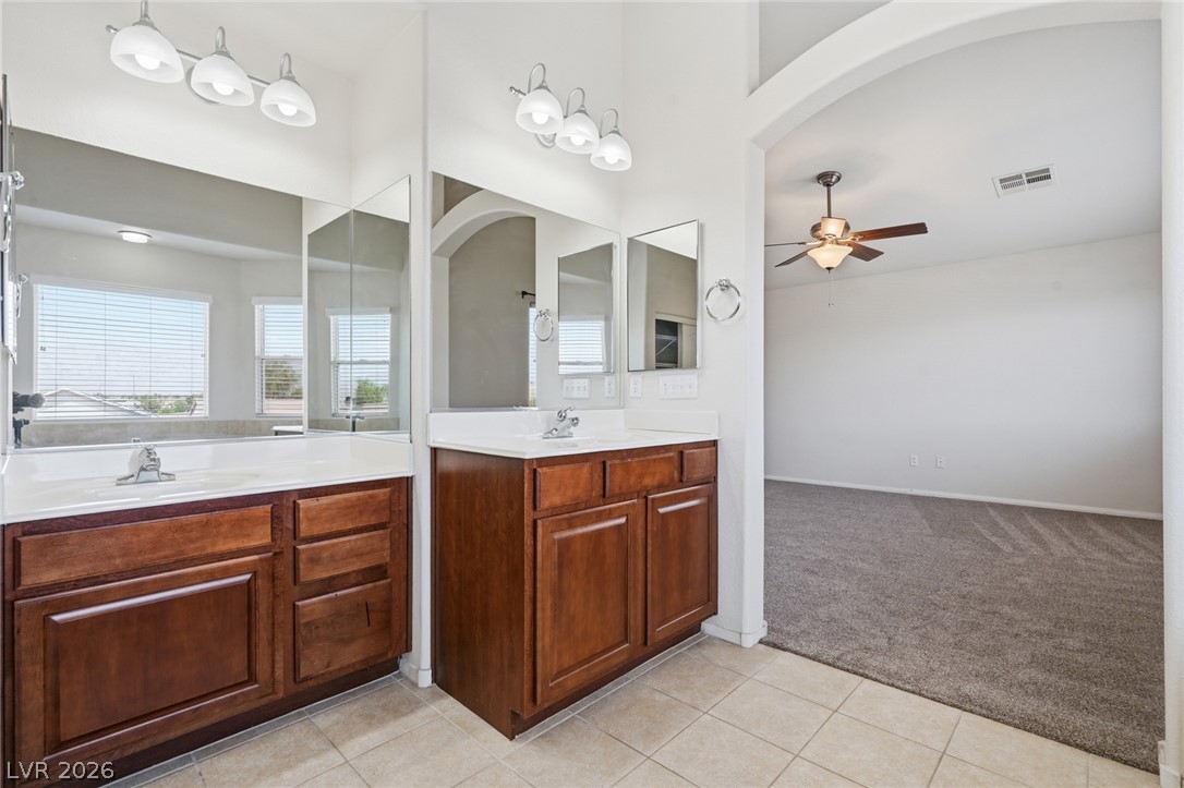 448 Paris Pearl Avenue North Las Vegas NV 89031