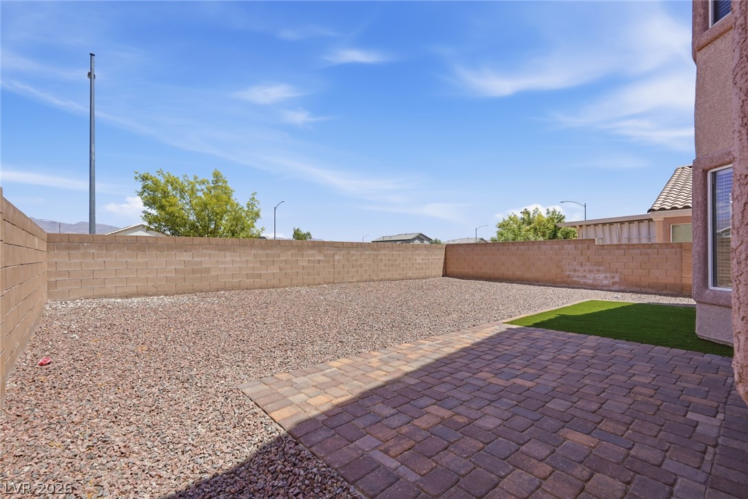 448 Paris Pearl Avenue North Las Vegas NV 89031