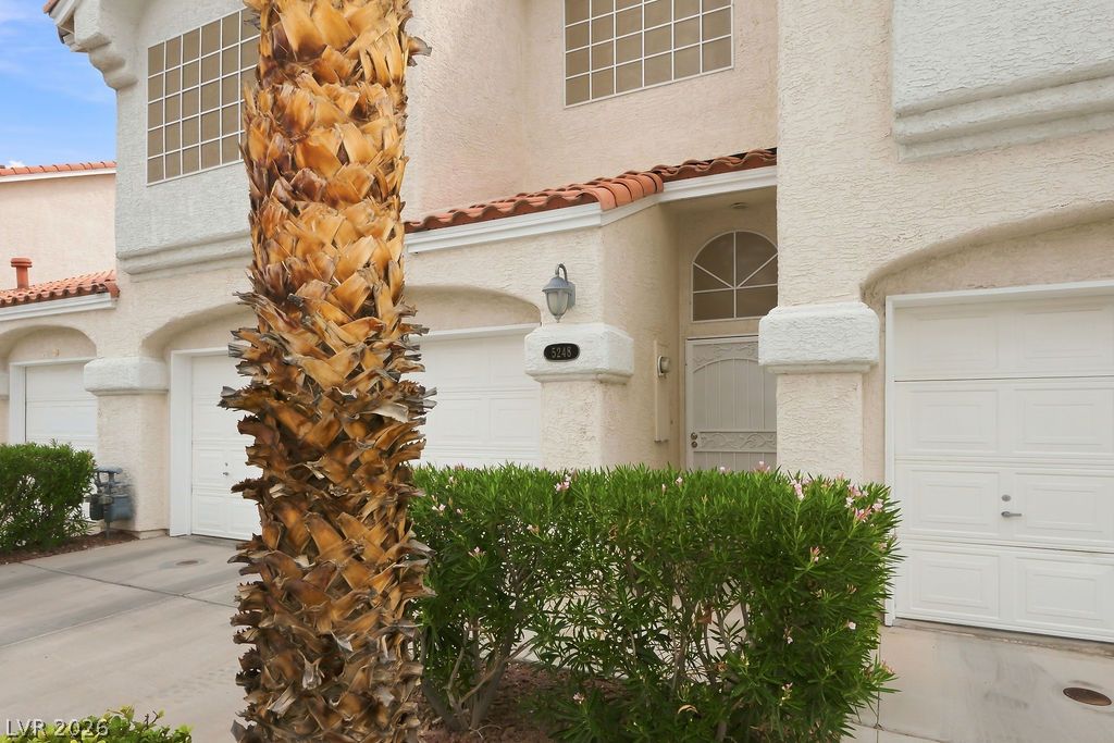 5248 Sunny Beach Lane Las Vegas NV 89118