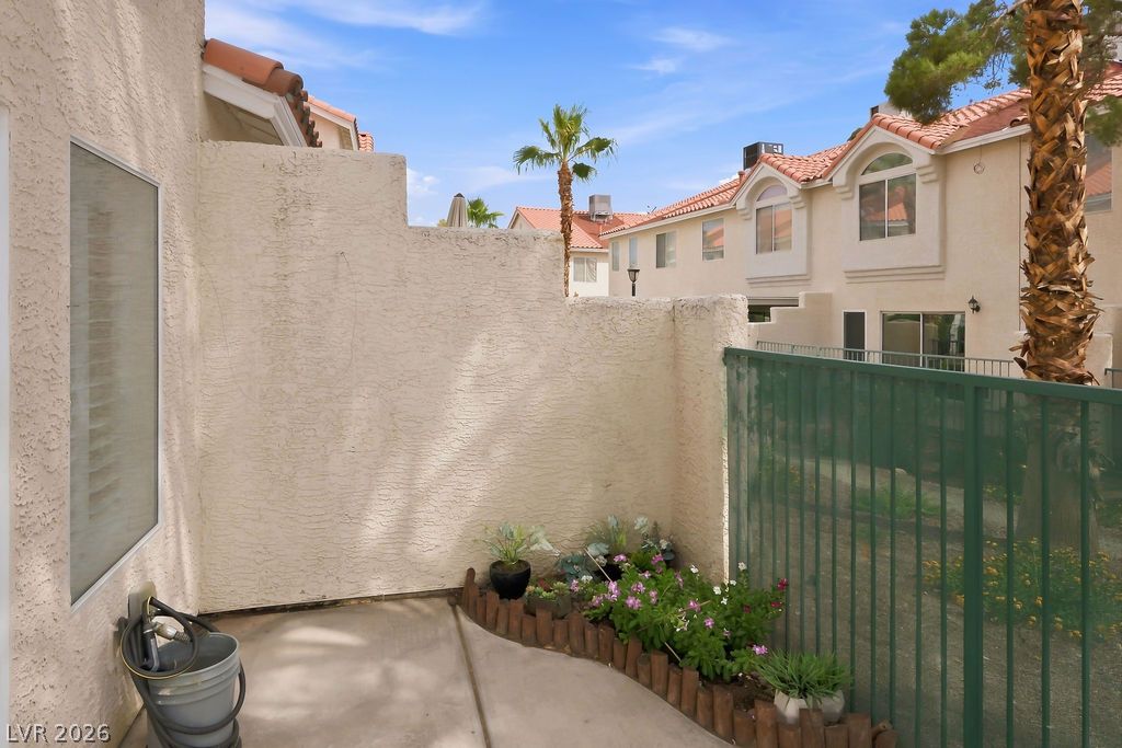 5248 Sunny Beach Lane Las Vegas NV 89118