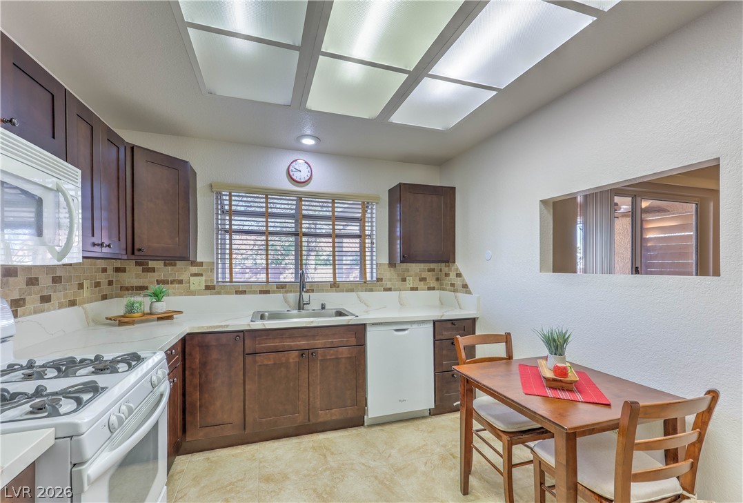 9032 Litchfield Avenue Las Vegas NV 89134