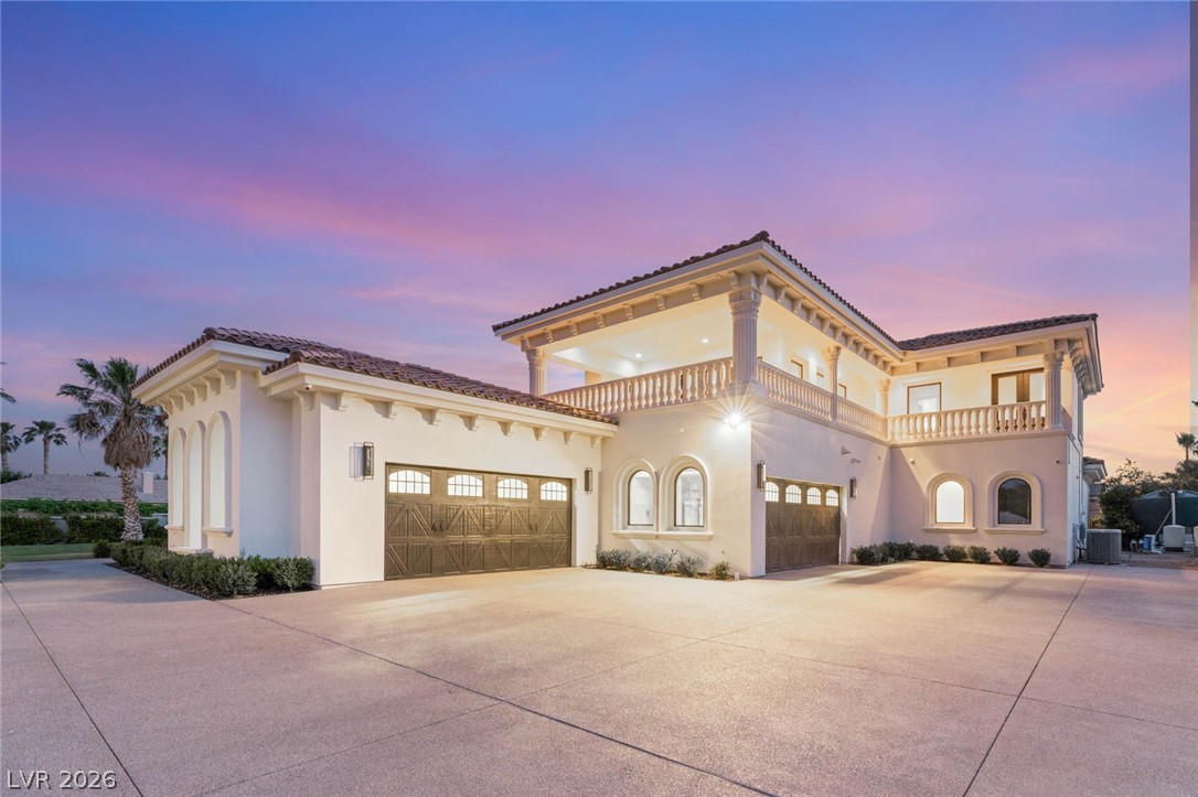 8895 South Tenaya Way Las Vegas NV 89113