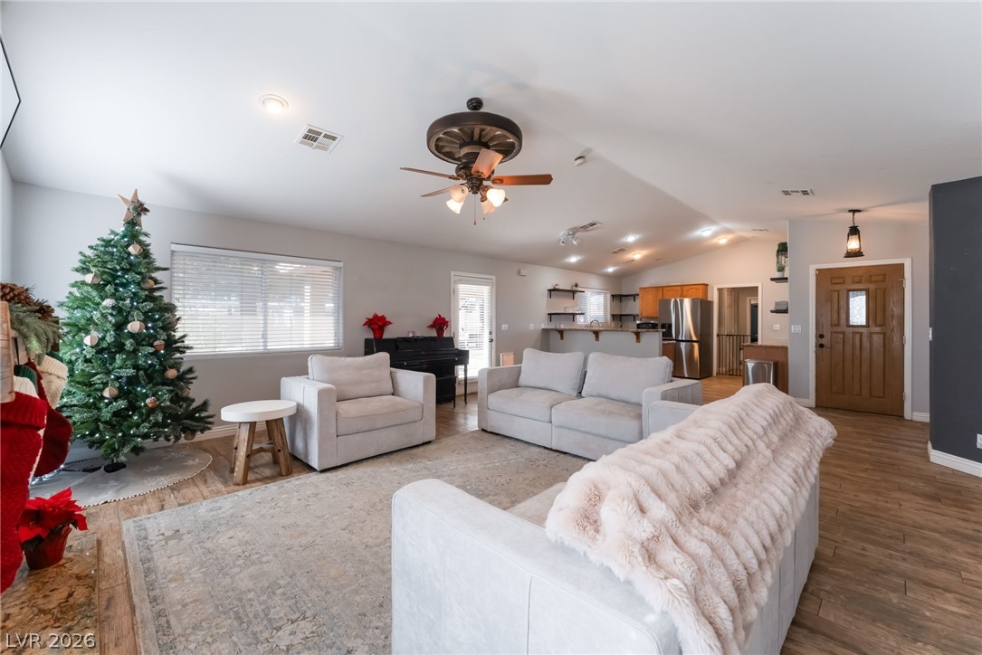 6109 Starlight Drive Las Vegas NV 89130
