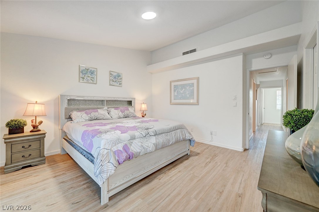 6771 Shelter Lane Las Vegas NV 89103
